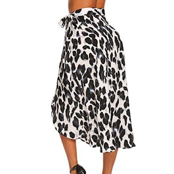 🆕 Leopard Black High Low Split Midi Wrap Skirt - Picture 2 of 2